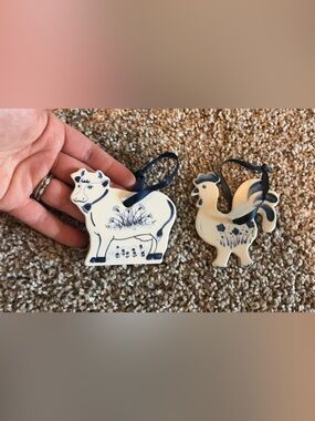 Vintage Blue and White Cow & Rooster Ceramic Wall Ornaments